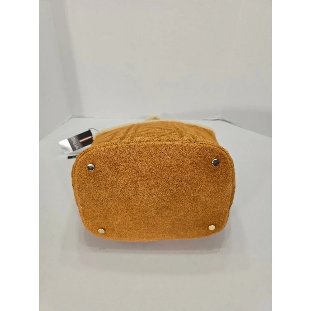 NWT Claudia Firenze Genuine Leather Bucket Bag Sherpa Trim Quilted Made in Italy